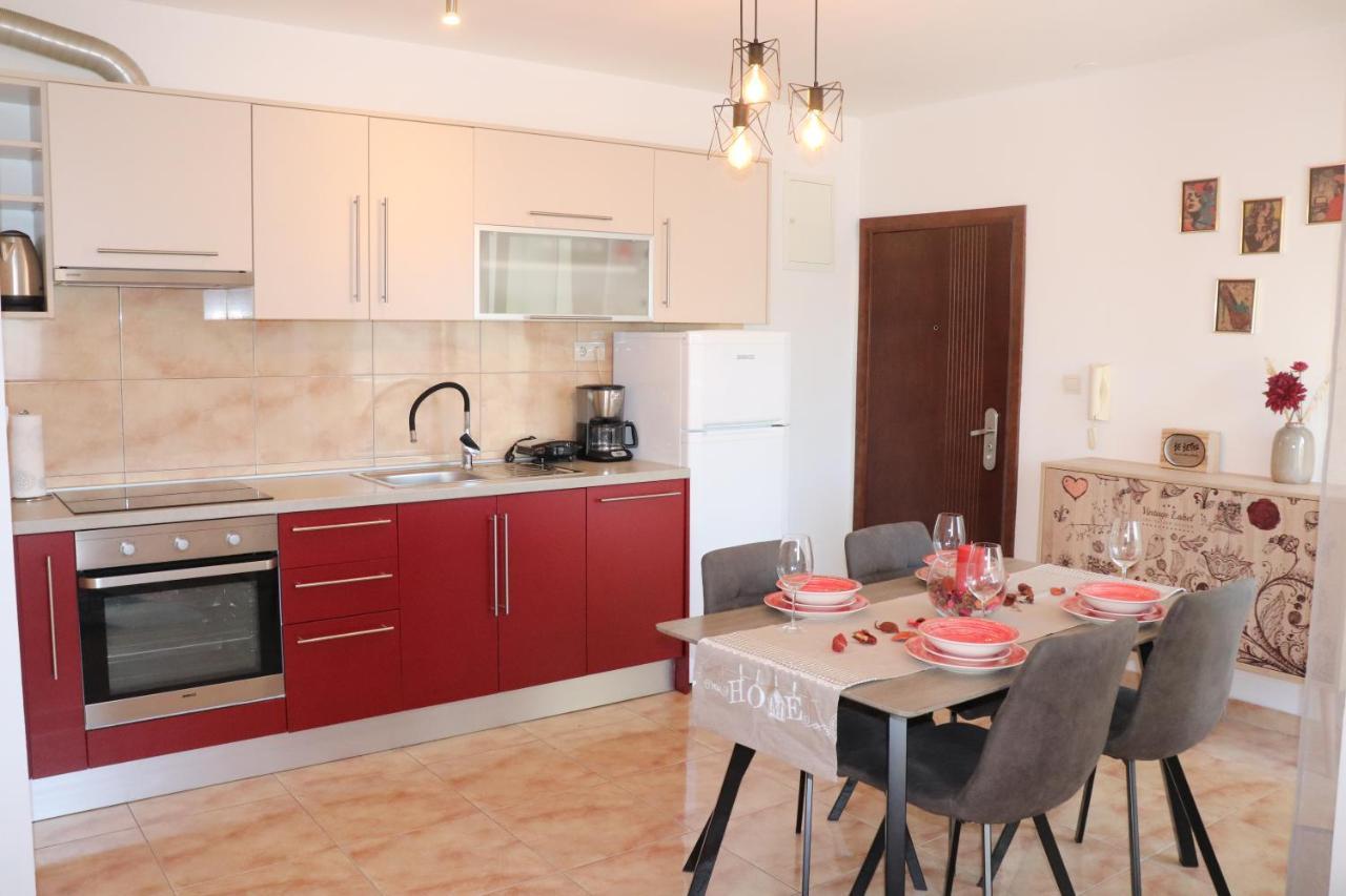 Apartments Kikaso - Near Mall Of Split, Free Parking Esterno foto