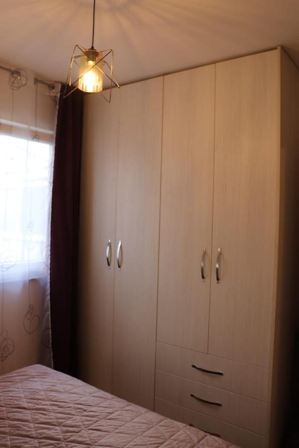 Apartments Kikaso - Near Mall Of Split, Free Parking Esterno foto